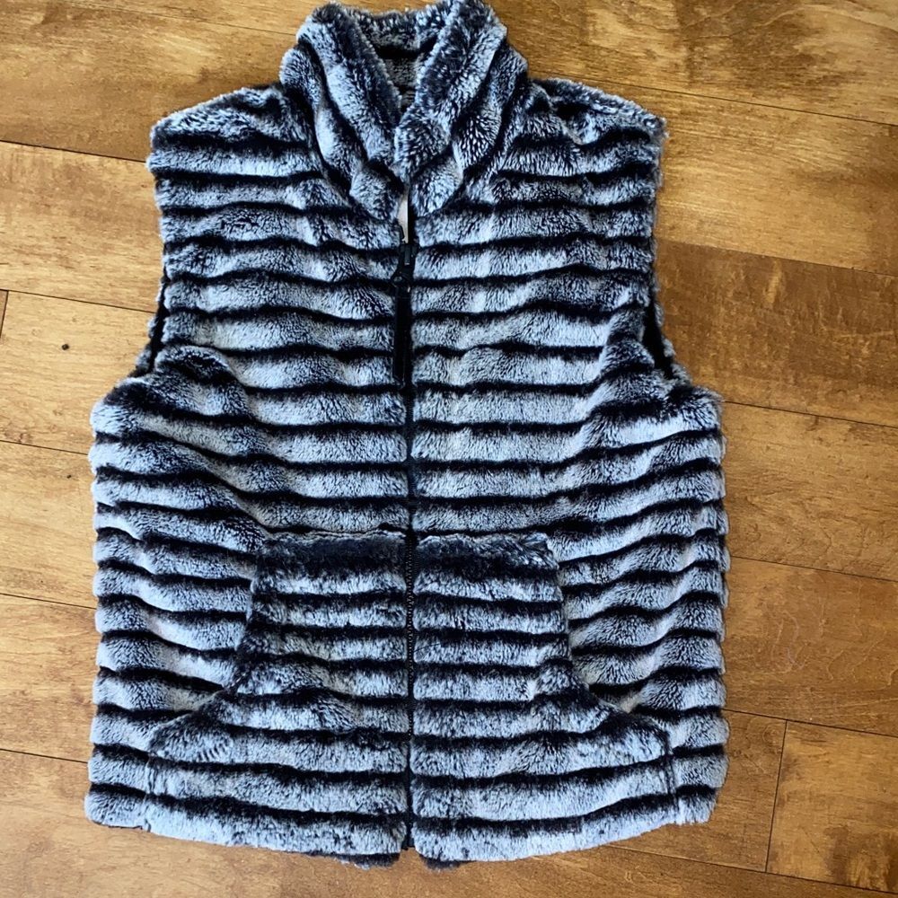 Widgeon Black Faux Fur Vest